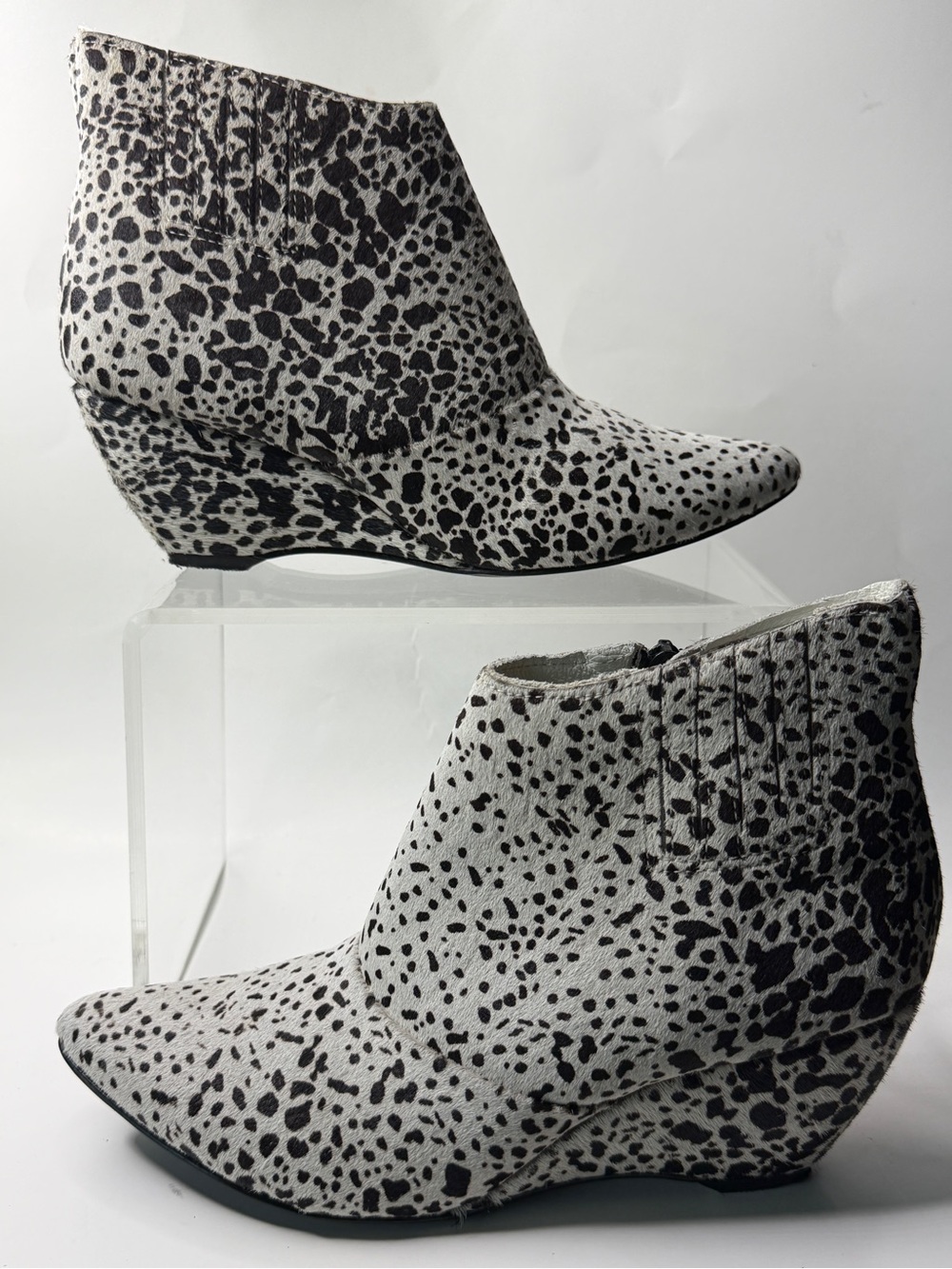 Matisse Black & White Spotted Wedge Booties